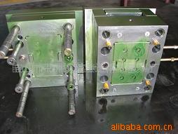 昆山市張浦鎮(zhèn)富意達精密模具廠