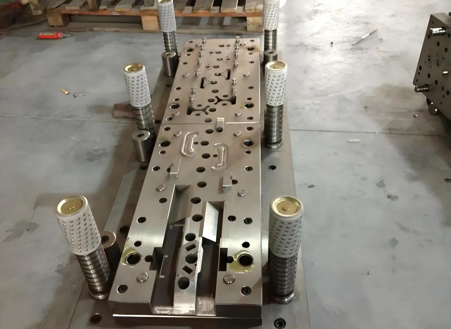 精沖模具:精密沖壓的關鍵